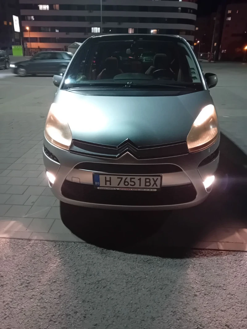 Citroen C4 Picasso, снимка 3 - Автомобили и джипове - 47683255