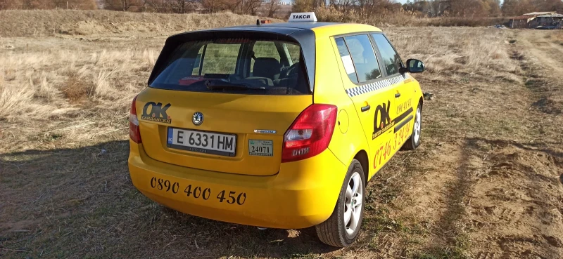 Skoda Fabia 1.2 дизел 75 к.с., снимка 2 - Автомобили и джипове - 48136877