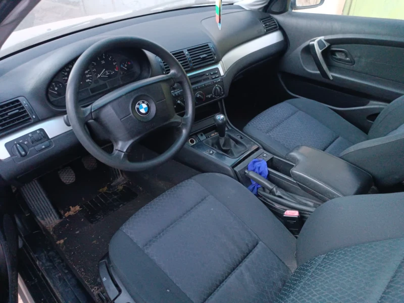 BMW 318 1, 8, снимка 3 - Автомобили и джипове - 48528307