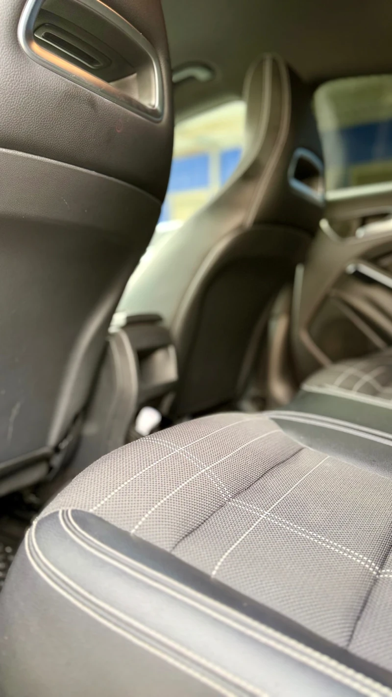 Mercedes-Benz CLA 220 CLA 2.2 177 HP, снимка 11 - Автомобили и джипове - 52486569