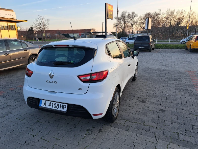 Renault Clio IV, снимка 3 - Автомобили и джипове - 52379960