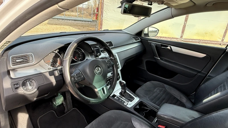 VW Passat 2.0TDI/170кс/4MOTION/ПАНОРАМА/КОЖА/ПОДГРЕВ/КСЕНОН, снимка 11 - Автомобили и джипове - 52623779