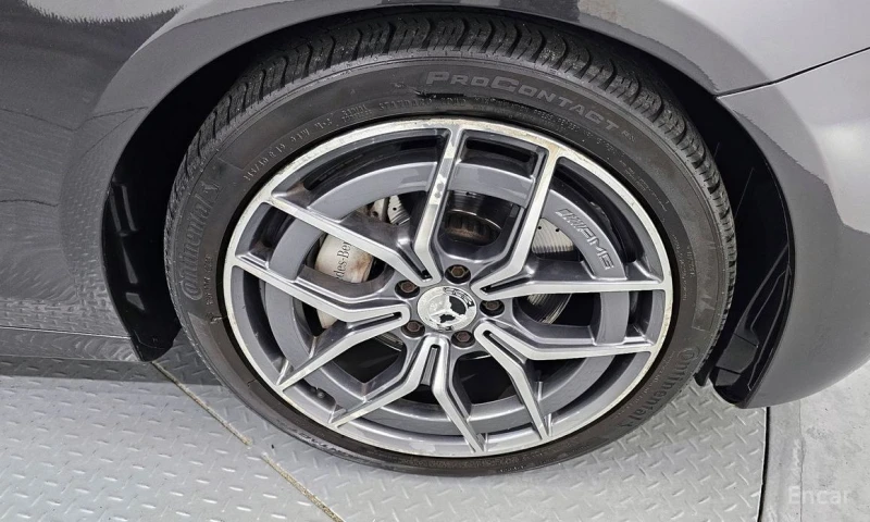 Mercedes-Benz E 220, снимка 5 - Автомобили и джипове - 52812906