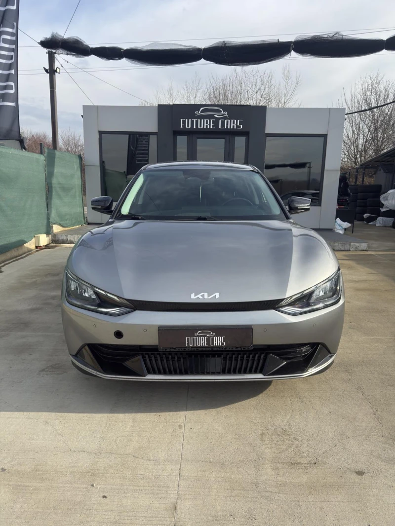 Kia EV6 PLUS 77.4KWh RWD/MERIDIAN/CAM/DISTRONIC/SOH100%, снимка 3 - Автомобили и джипове - 53121600