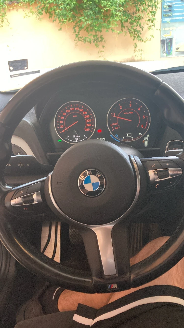 BMW 118  - изображение 8
