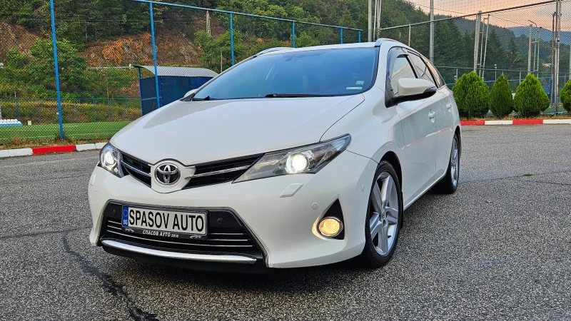 Toyota Auris 2.0 D4D NAVIG/KOJA/AVTO PARKIRANE - 13850 лв. - 15816846 1