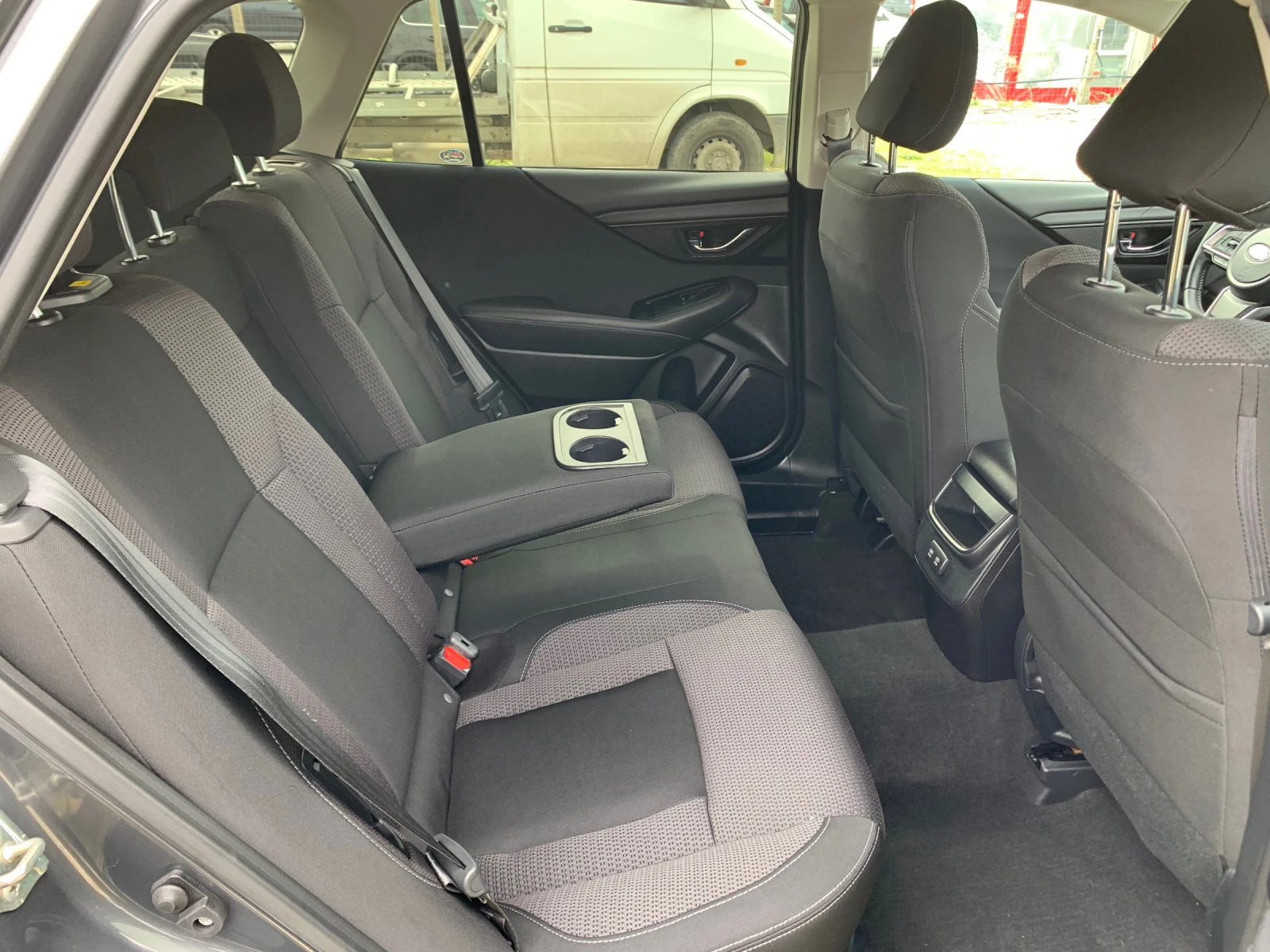 Subaru Outback 2.5b 4х4 185кс | Mobile.bg — изображение 13