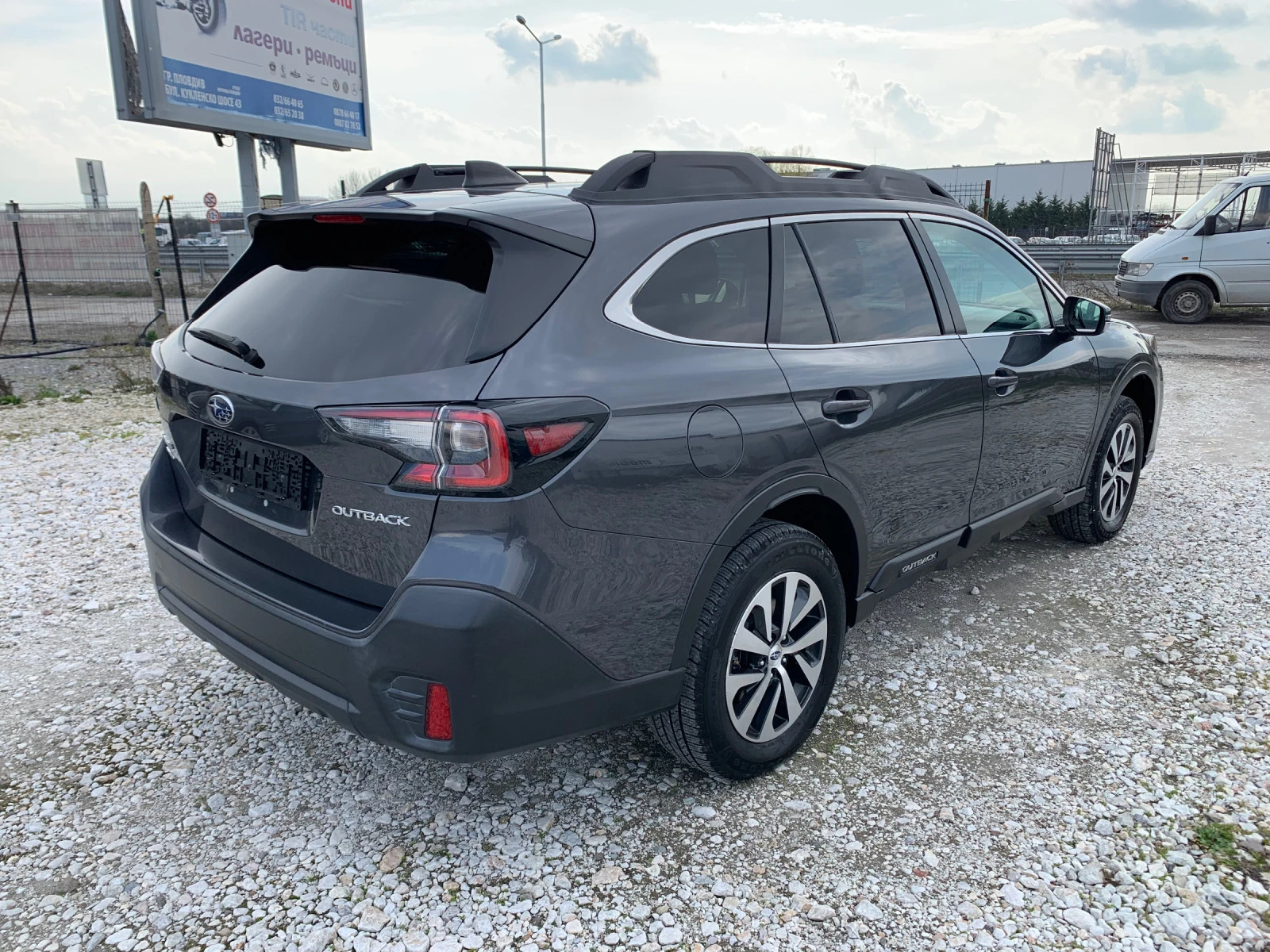 Subaru Outback 2.5b 4х4 185кс - изображение 4