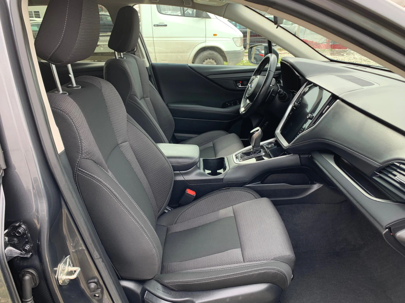 Subaru Outback 2.5b 4х4 185кс | Mobile.bg — изображение 12