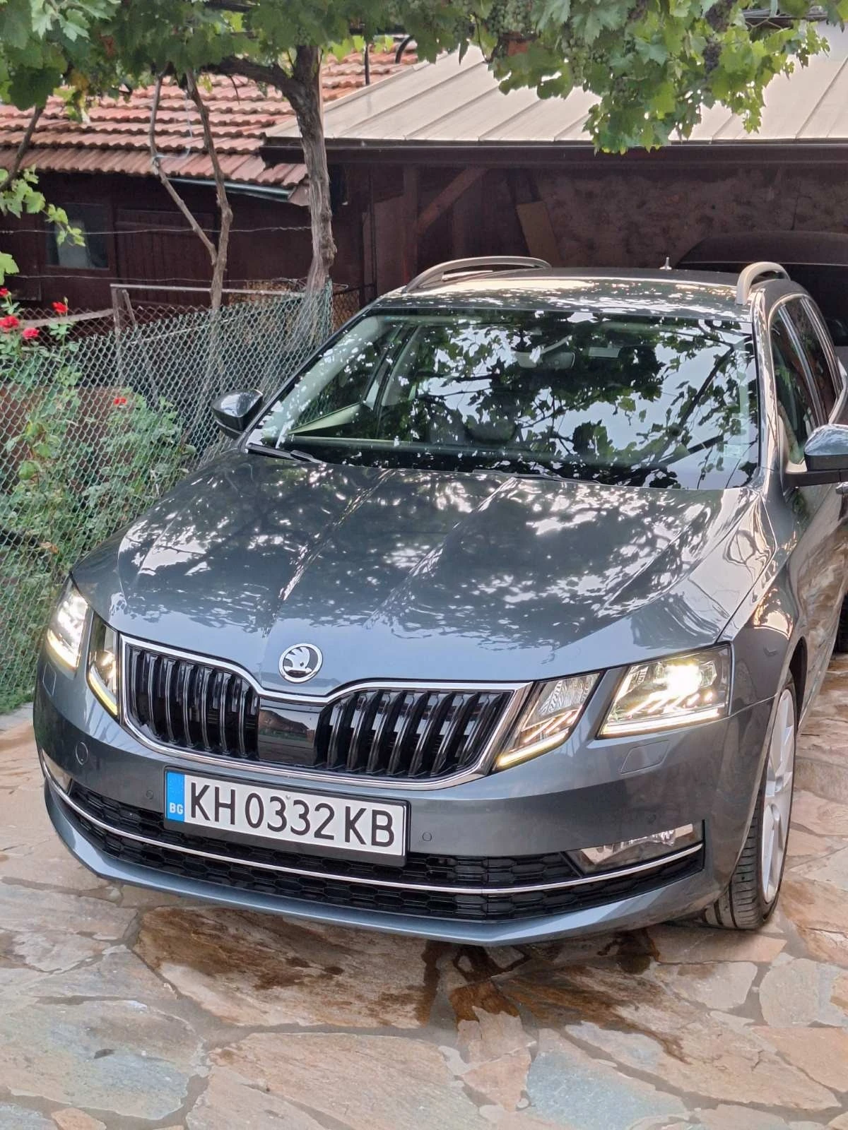 Skoda Octavia 2.0 TDI кожен салон  - изображение 4