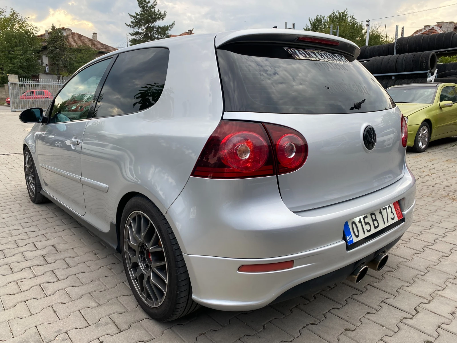 VW Golf GTI R32 200к.с - изображение 3