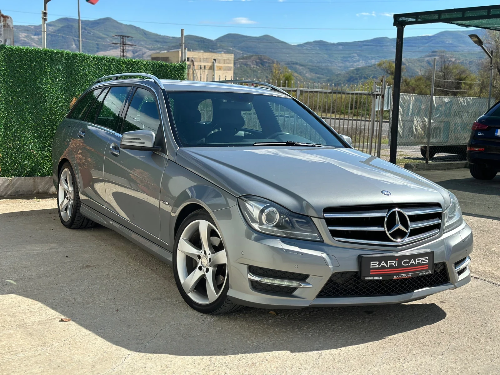 Mercedes-Benz C 220 4 Matic* AMG* EditionC* Evro 5B* Avtomat - изображение 2