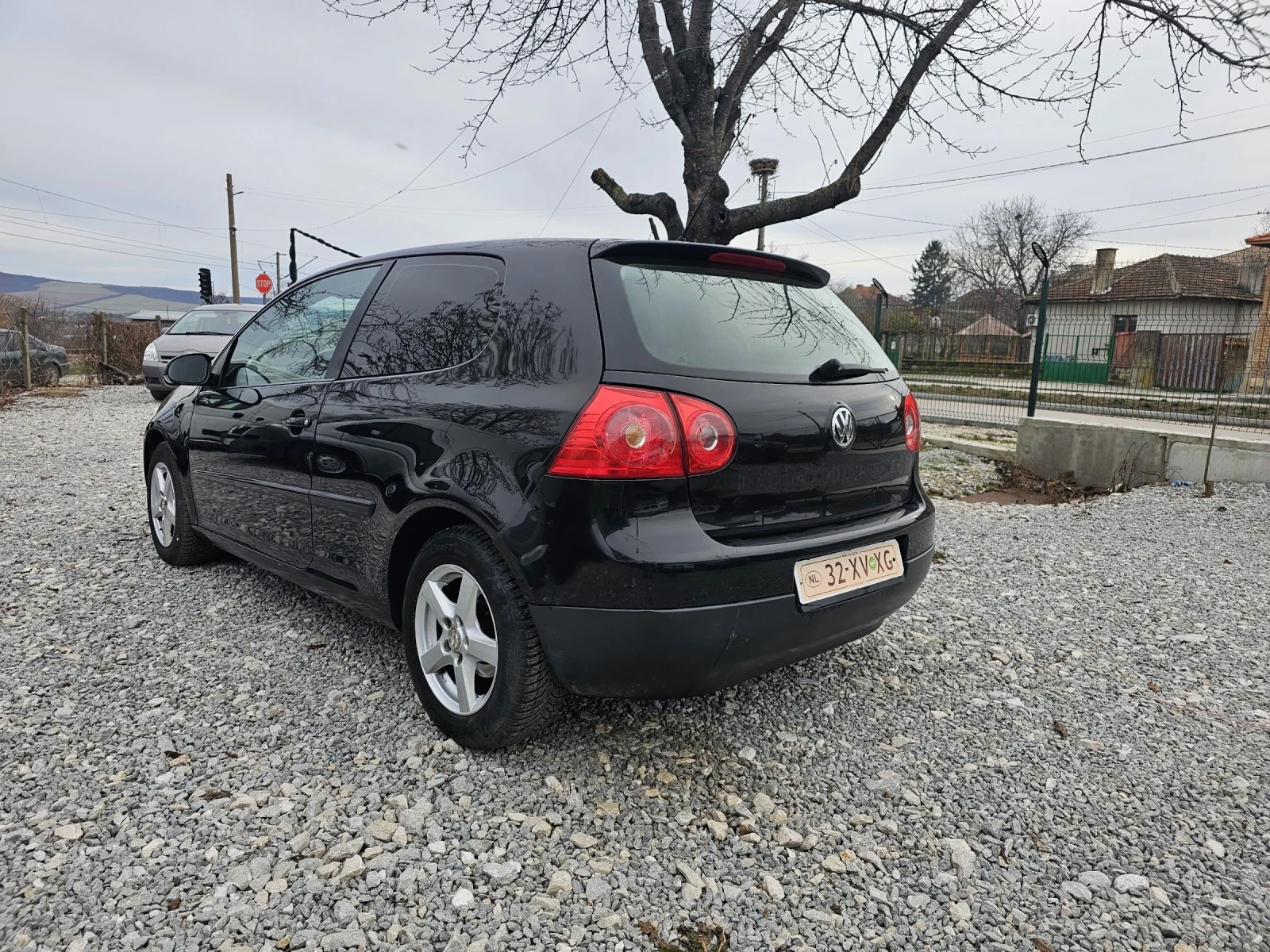 VW Golf 1.9TDi 90ks 2007g - изображение 4