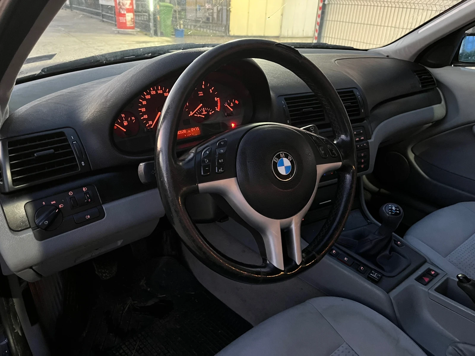 BMW 318 2.0 / 143 к.с - изображение 6