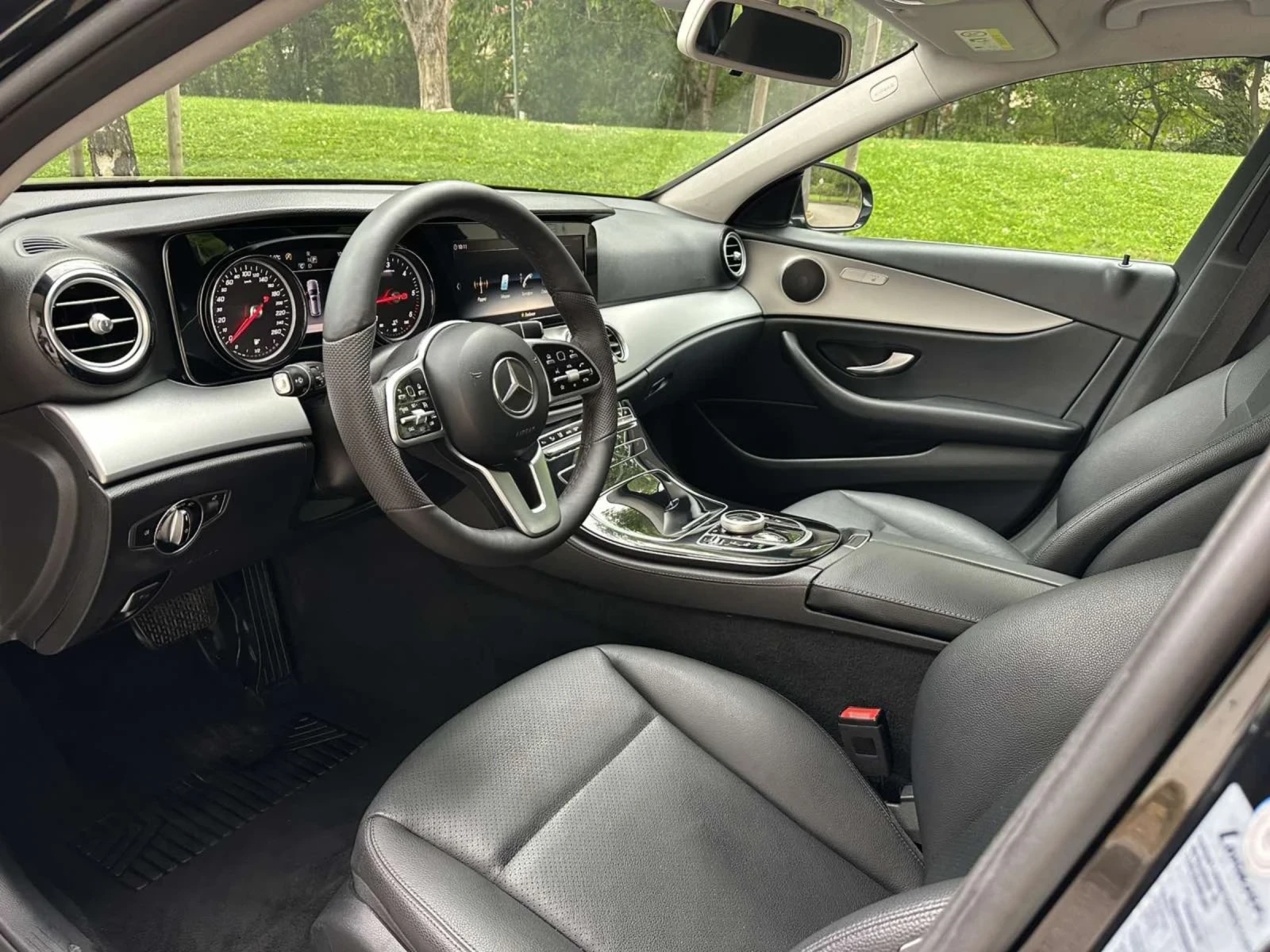 Mercedes-Benz E 220  - изображение 9