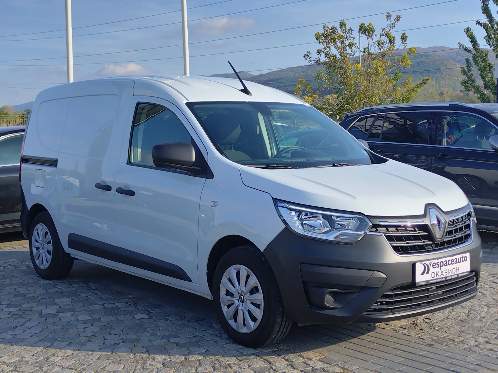 Renault Express Zen 1, 3 Tce 102 к.с. - изображение 3