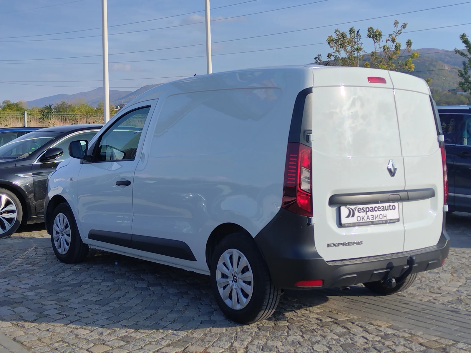Renault Express Zen 1, 3 Tce 102 к.с. - изображение 7