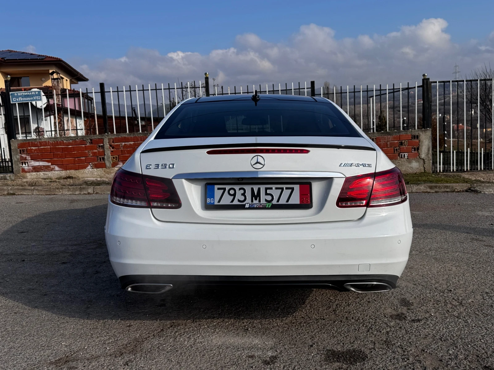 Mercedes-Benz E 350 * Facelift* AMG-Pack* 360* Panorama* RWD - изображение 5