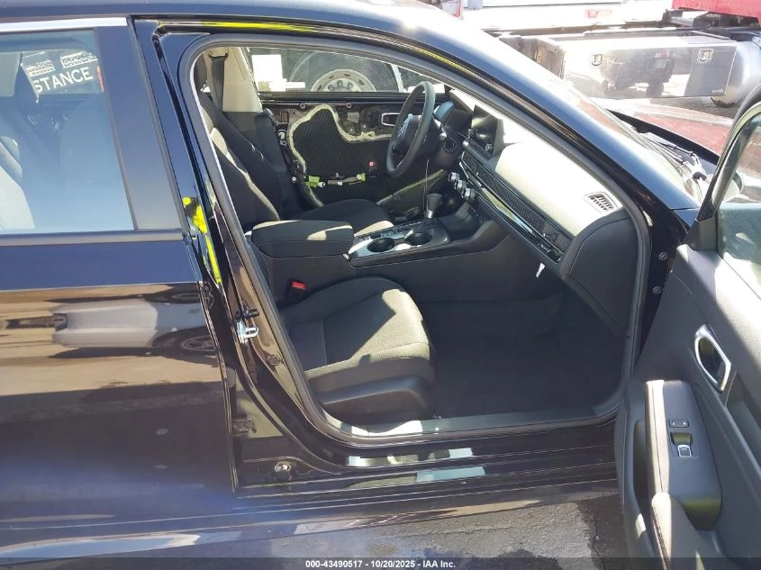 Honda Civic 2.0L I-4 DI, DOHC, VVT, 150HP Front Wheel Drive | Mobile.bg � ����������� 12