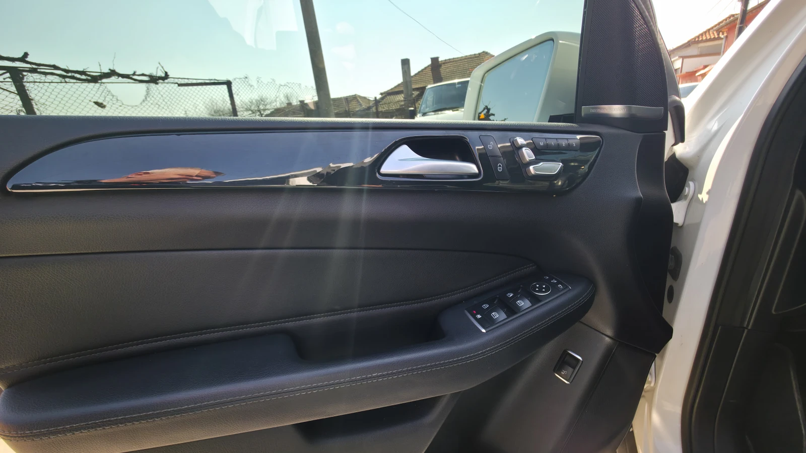 Mercedes-Benz GLS 450 3000, снимка 6 - Автомобили и джипове - 53753831