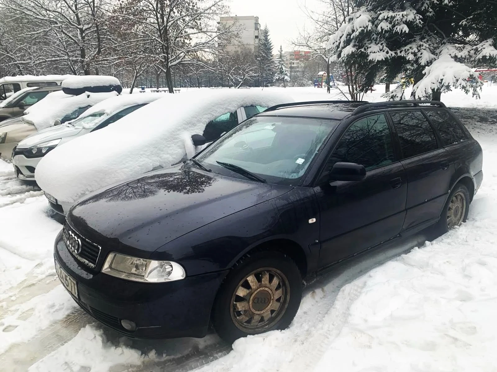 Audi A4 1.8, снимка 2 - Автомобили и джипове - 54638162