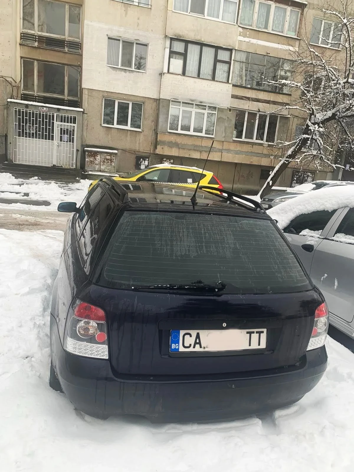Audi A4 1.8, снимка 4 - Автомобили и джипове - 54638162