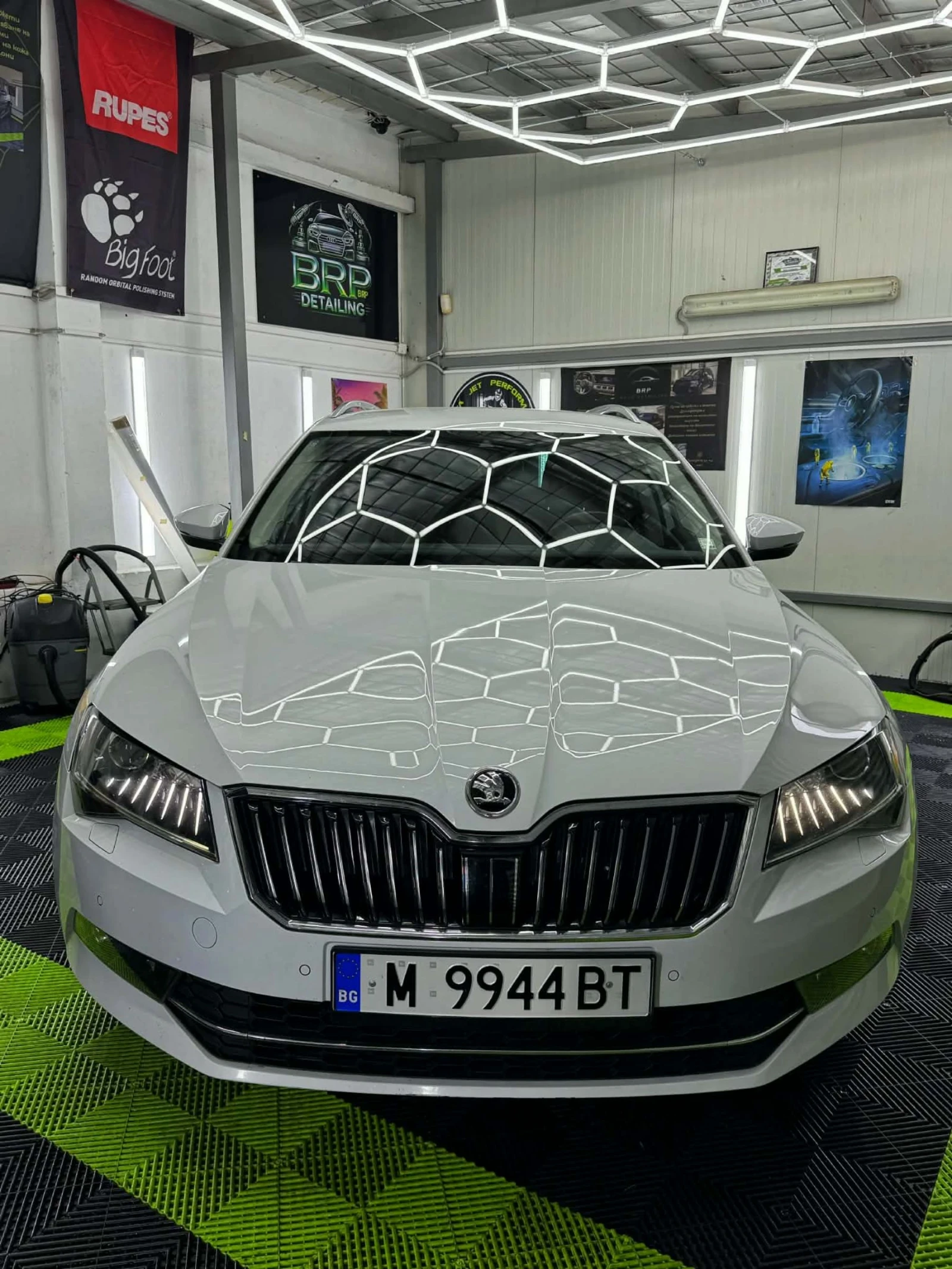 Skoda Superb Matrix FULL, снимка 3 - Автомобили и джипове - 54863603