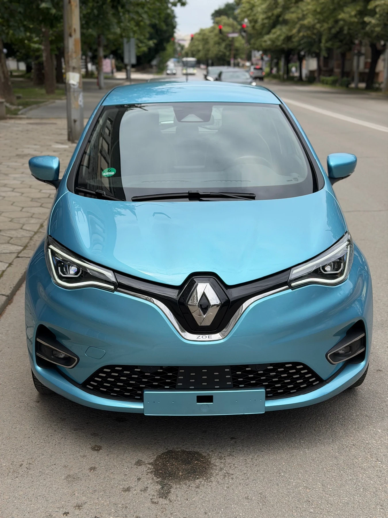 Renault Zoe 52kw* 37000км* Всички екстри* , снимка 3 - Автомобили и джипове - 55021707