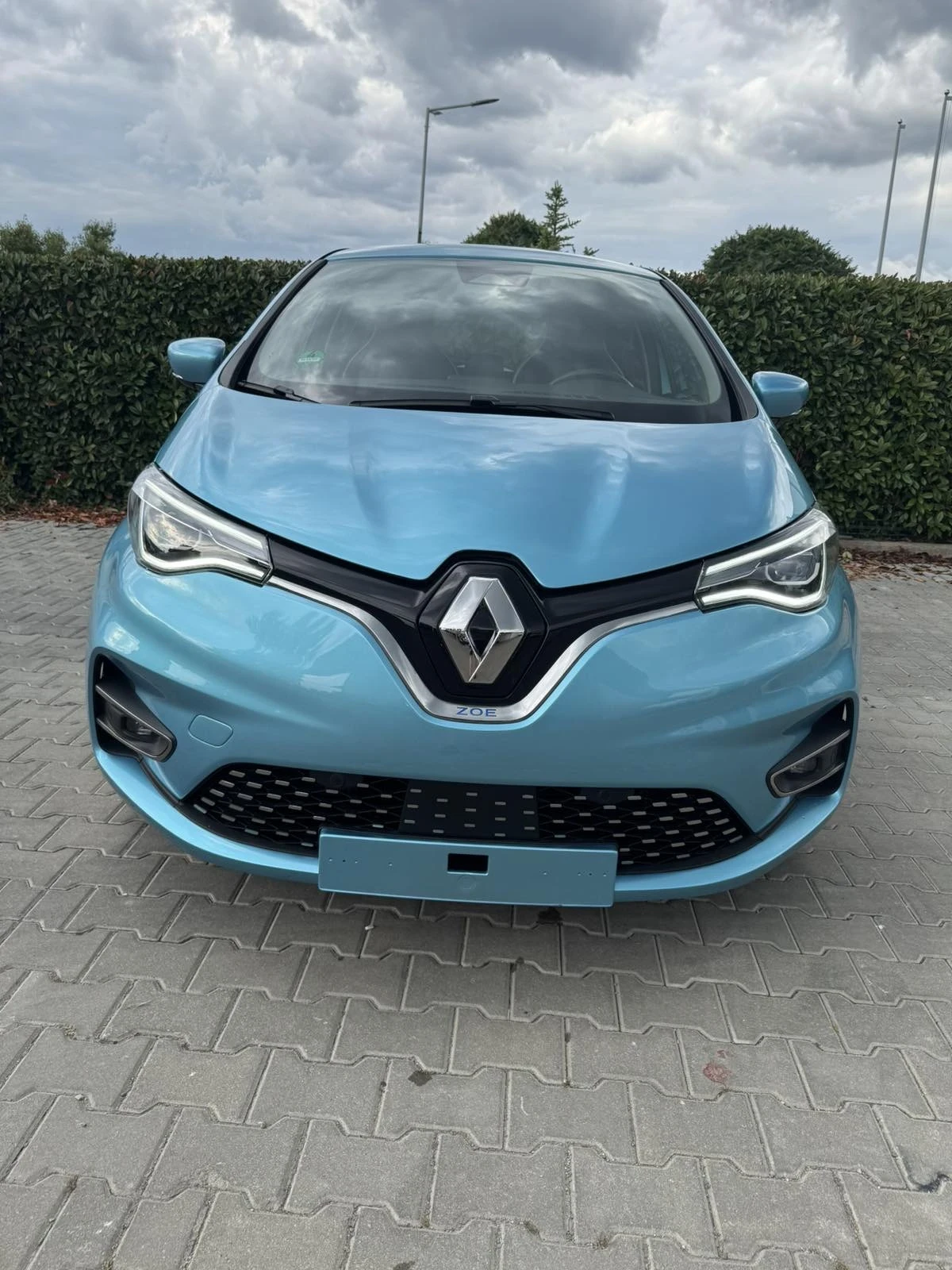 Renault Zoe 52kw* 37000км* Всички екстри* , снимка 11 - Автомобили и джипове - 55021707