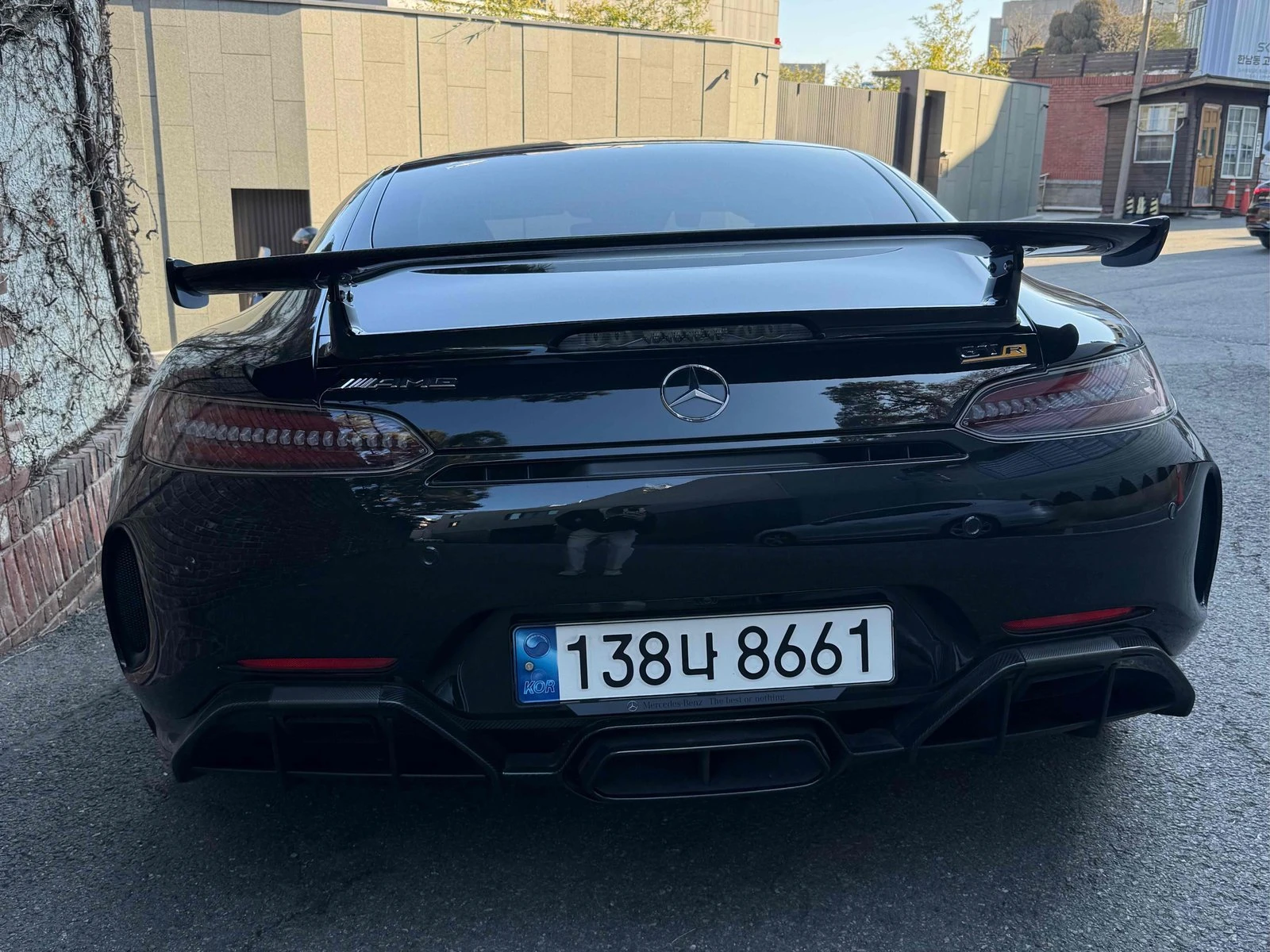 Mercedes-Benz AMG GT R BURMESTER* BLIND SPOT* КРАЙНА ЦЕНА, снимка 4 - Автомобили и джипове - 55341612