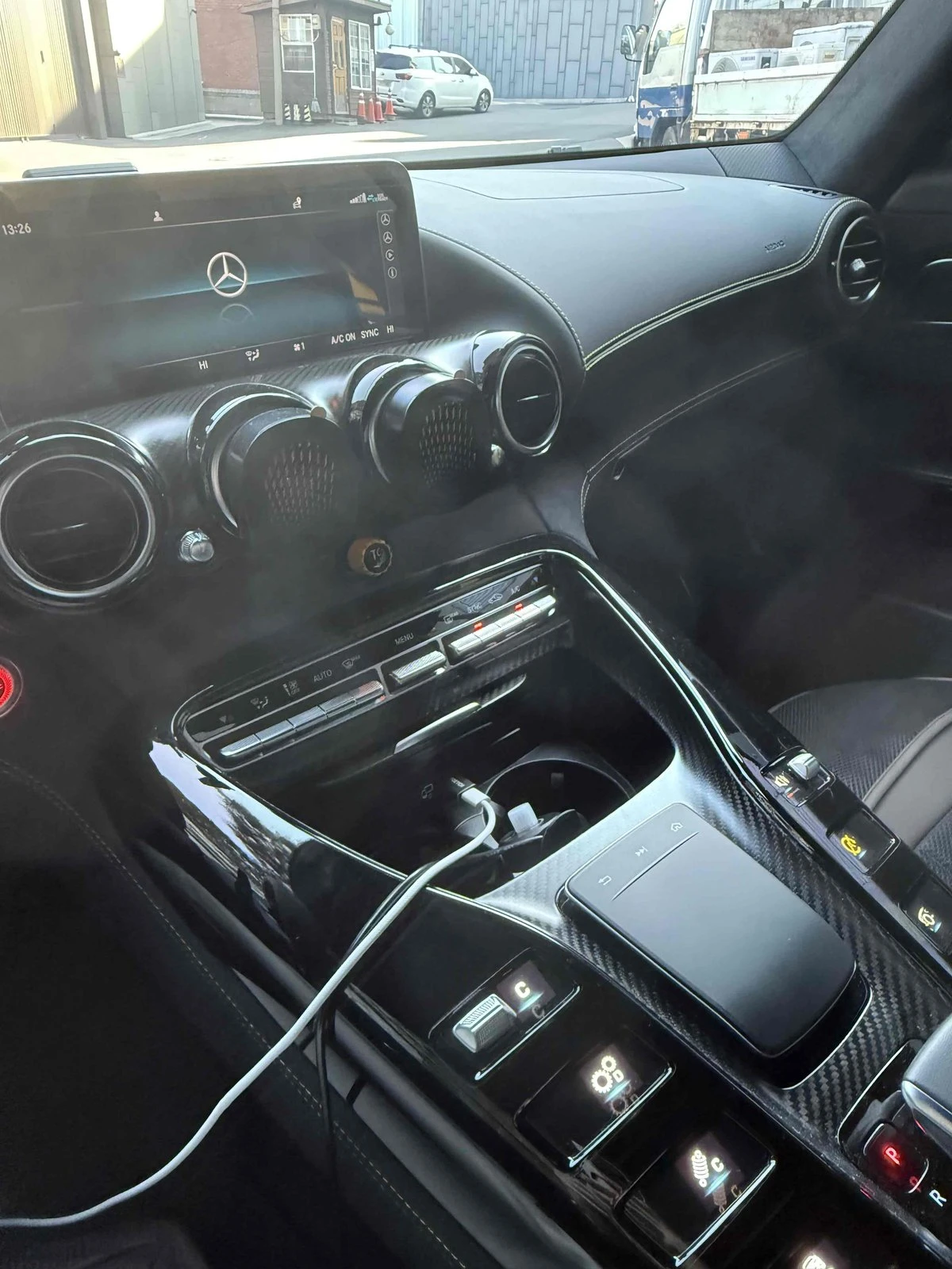 Mercedes-Benz AMG GT R BURMESTER* BLIND SPOT* КРАЙНА ЦЕНА, снимка 10 - Автомобили и джипове - 55341612