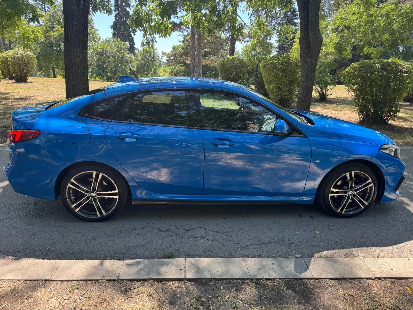 BMW 2 Gran Coupe 218d, снимка 7 - Автомобили и джипове - 55660753
