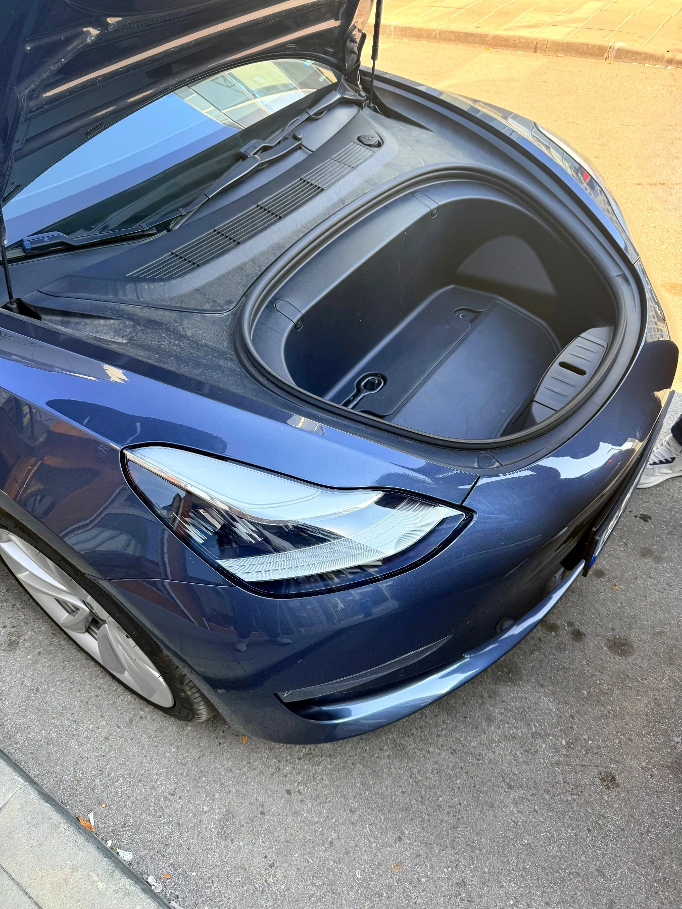 Tesla Model 3 4x4 Long Range, снимка 6 - Автомобили и джипове - 55981936