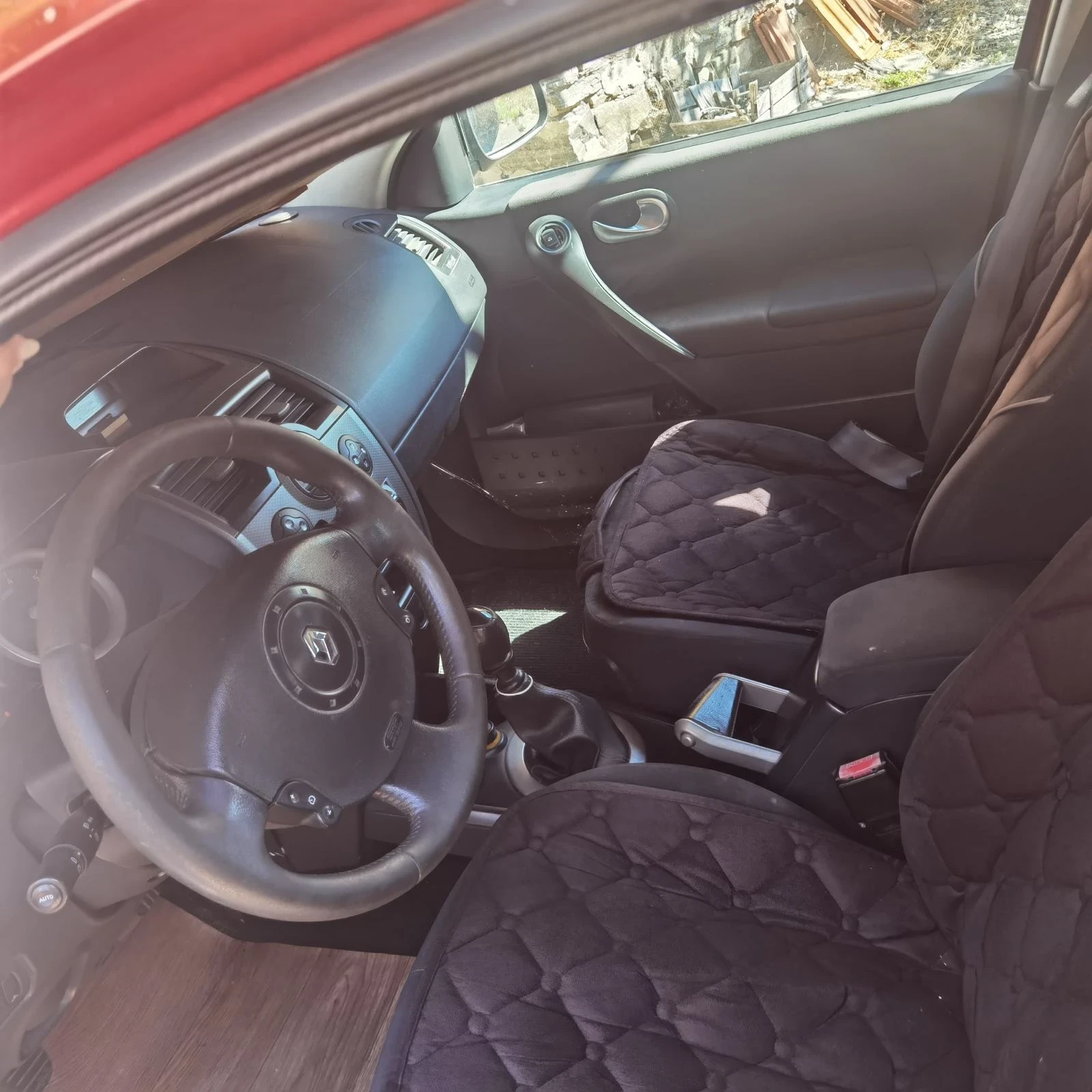 Renault Megane, снимка 4 - Автомобили и джипове - 56097375