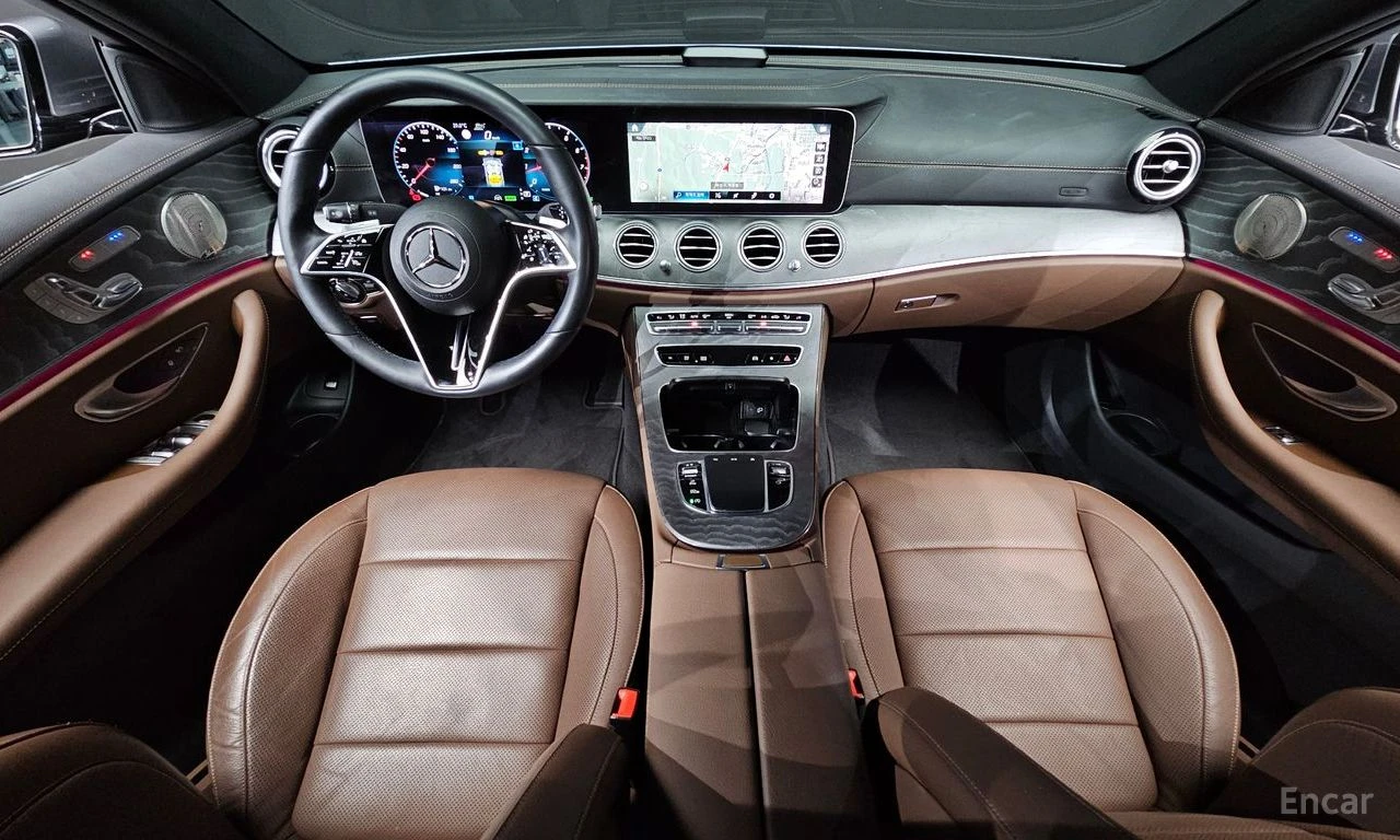 Mercedes-Benz E 350 4MATIC* BURMESTER* ОБДУХВАНЕ* LANE* ASSIST* 360КАМ, снимка 8 - Автомобили и джипове - 56115052