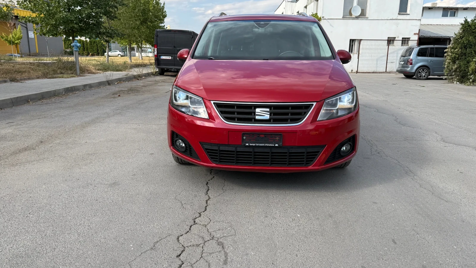 Seat Alhambra 2.0TDI DSG6  6+ 1 м