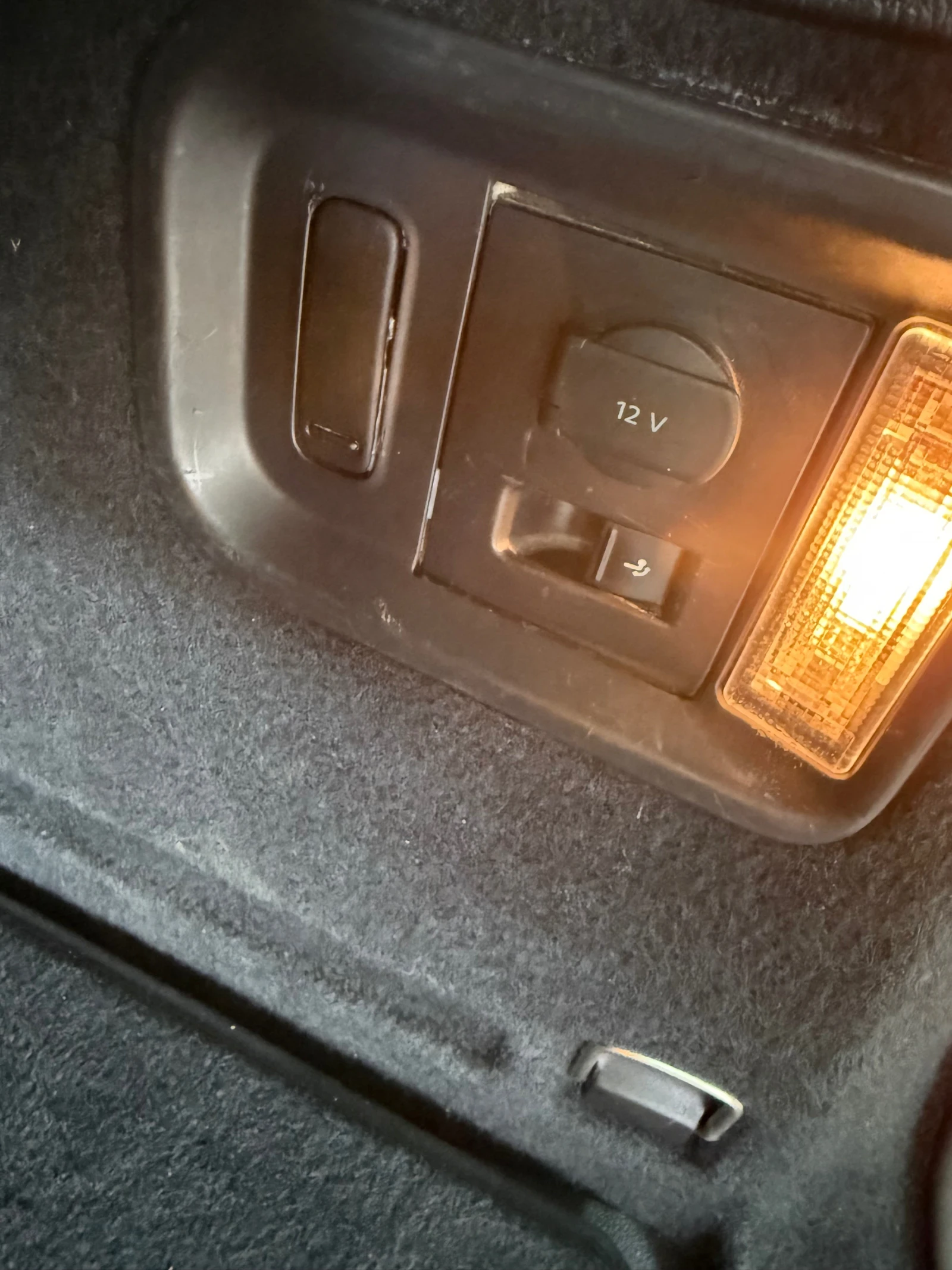 Seat Alhambra 2.0TDI DSG6  6+ 1 м, снимка 13 - Автомобили и джипове - 56162037
