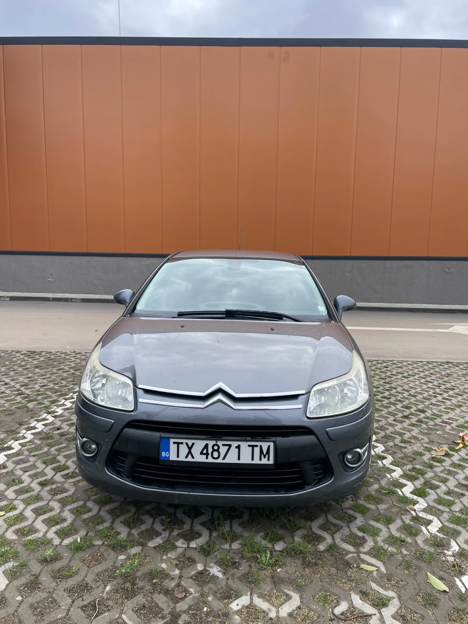 Citroen C4 1.4 90кс, снимка 2 - Автомобили и джипове - 56747582