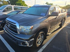 Toyota Tundra 5.7* V8* ПОДГРЕВ* КАМЕРА* КЕЙЛЕС, снимка 1