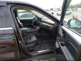 Lincoln Aviator RESERVE* AWD* PANO* DISTRONIC* CO-PILOT360* DUAL*  - 22000 € / 43028.26 лв. - 24834900 5