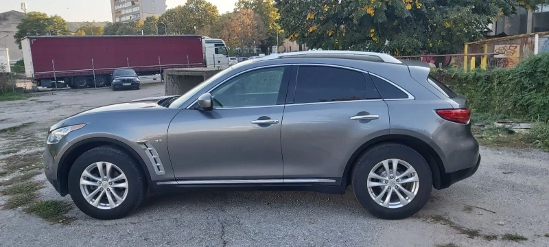 Infiniti QX70 AWD 3.7 QX70 на 40500мили(абсолютно ДОКАЗУЕМИ), снимка 14 - Автомобили и джипове - 47368837