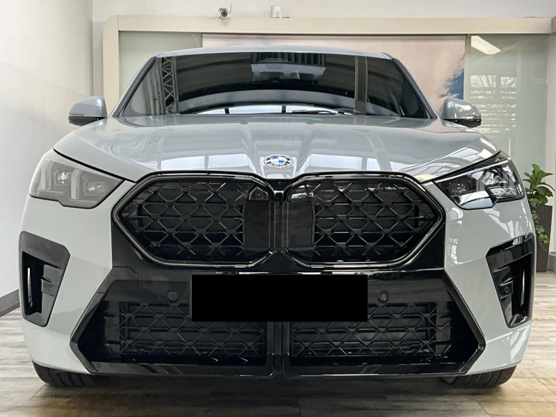 BMW X2 sDrive18d M Sport Pro HeadUp 360 Cam LED+ , снимка 2 - Автомобили и джипове - 47632741