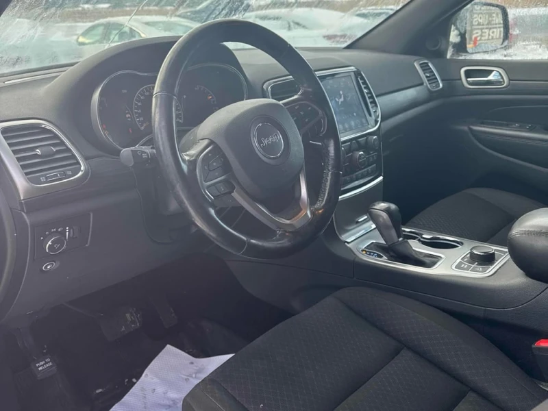 Jeep Grand cherokee * Laredo * CARFAX * ДВА КЛЮЧА* ПОДГРЕВ* , снимка 5 - Автомобили и джипове - 53372775