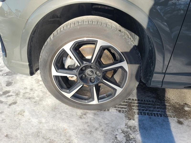 Audi Q3 * TECHNIK * CARFAX * БЕЗ ПЪРВОНАЧАЛНА ВНОСКА - изображение 2