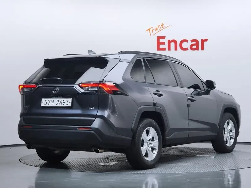 Toyota Rav4 2.5 2Wd, снимка 2 - Автомобили и джипове - 55702196