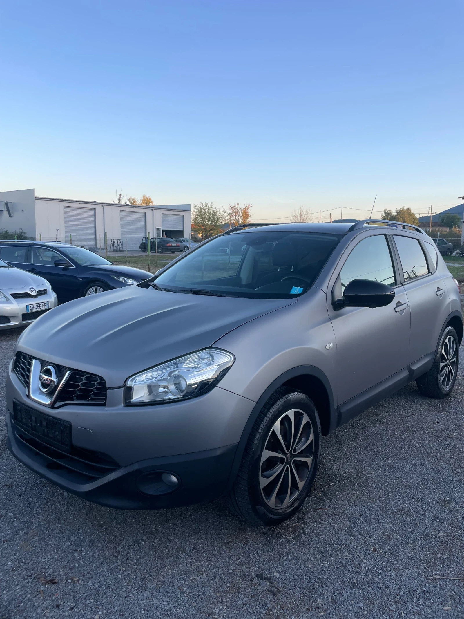 Nissan Qashqai 1.5 DCI; Navi; Panorama; 360 - изображение 2