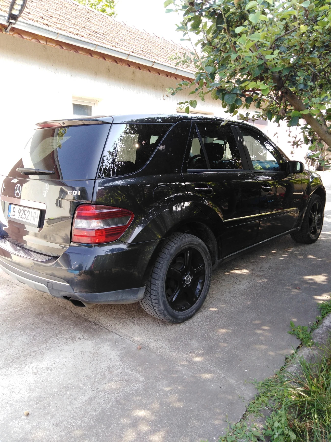 Mercedes-Benz ML 320  - изображение 4