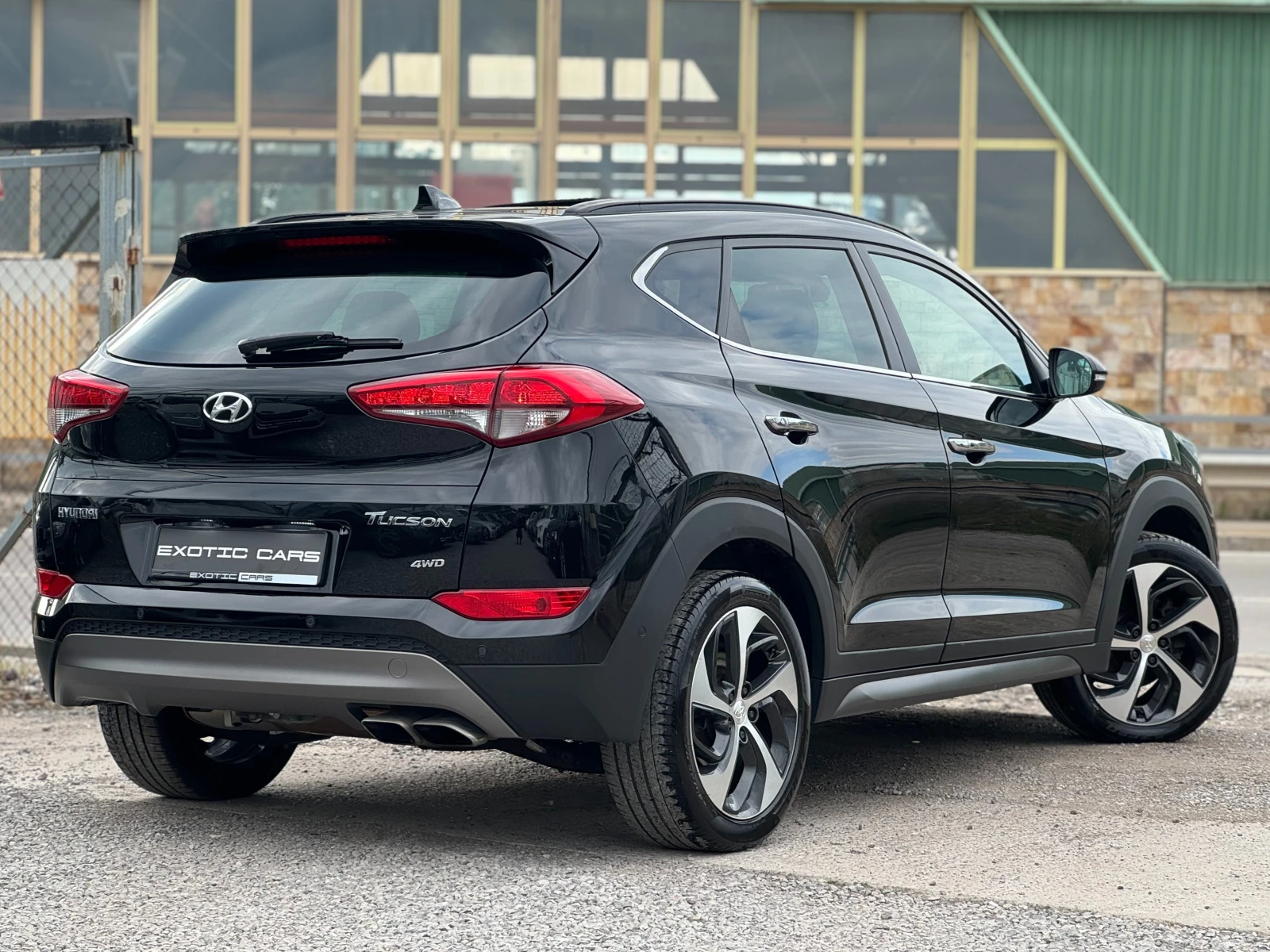 Hyundai Tucson 1.6 TGDI AWD ! SWISS ! - изображение 4