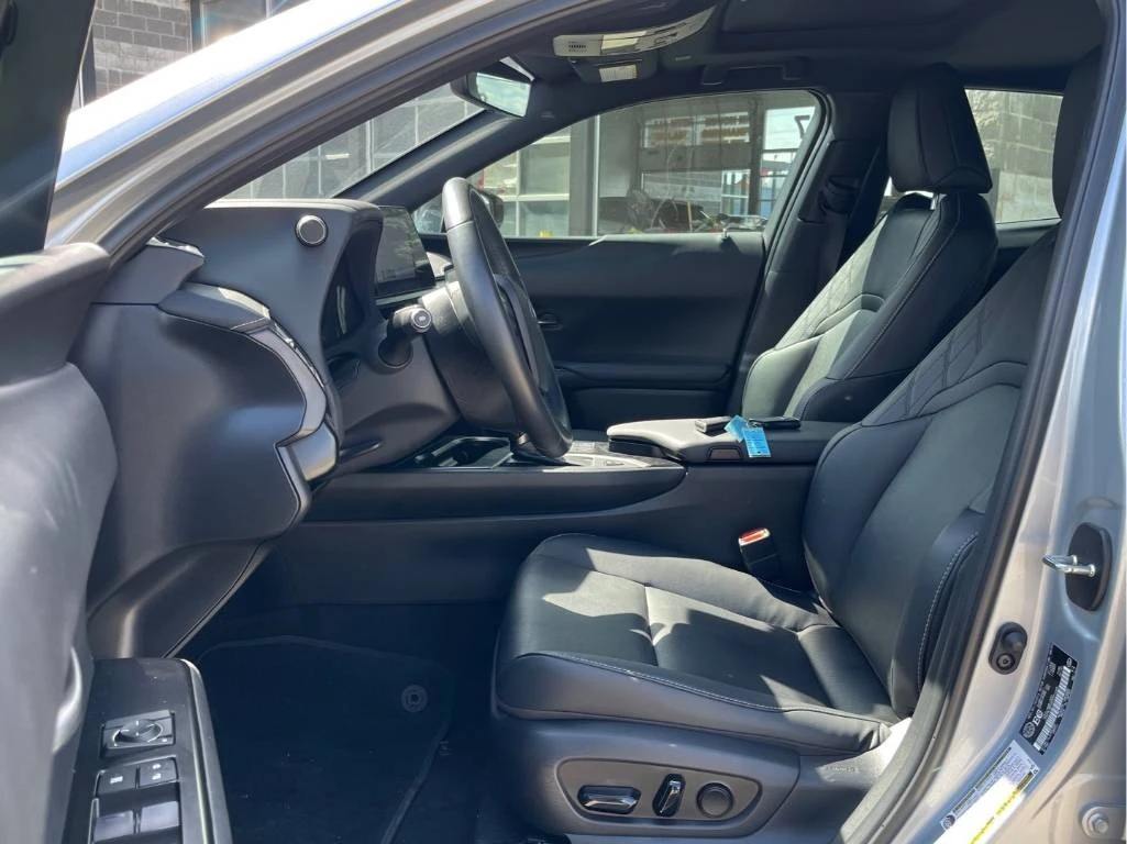 Lexus UX 250h * * CARFAX * * АВТО КРЕДИТ * *  - изображение 5