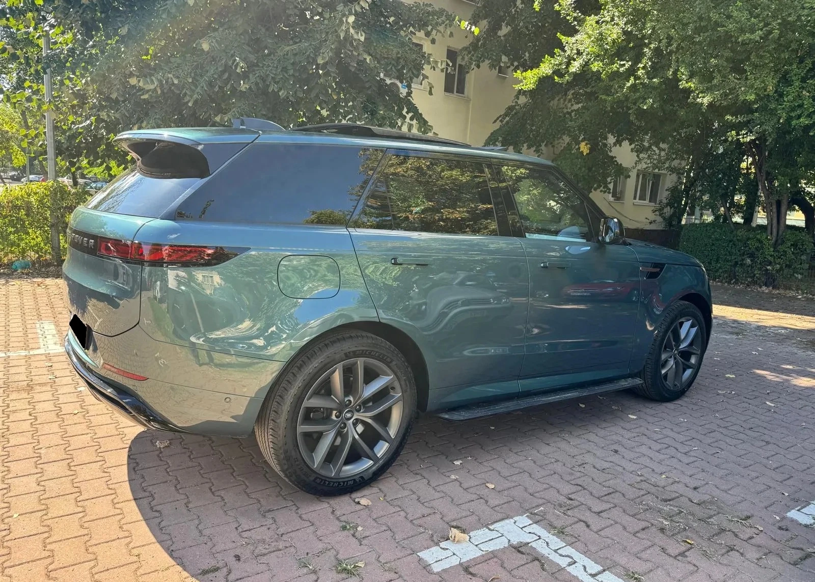 Land Rover Range Rover Sport D300 Mild Hybrid iAWD - изображение 3